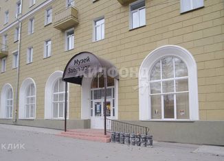 Продажа 3-комнатной квартиры, 79.8 м2, Новосибирск, метро Заельцовская, Красный проспект, 179
