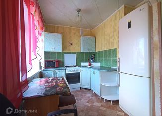 Продается двухкомнатная квартира, 44.1 м2, Амурск, Комсомольский проспект, 4