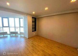 Продаю 2-ком. квартиру, 94.8 м2, Ставрополь, Партизанская улица, 2А, микрорайон №9