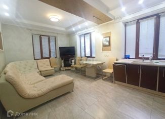 Продам дом, 115 м2, Ялта, площадь Ленина