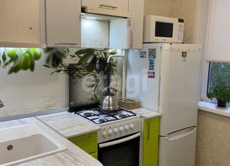 Продам 3-ком. квартиру, 47.6 м2, Пермский край, улица Снайперов, 23