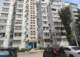 Продам 1-ком. квартиру, 43.9 м2, Астрахань, Жилая улица, 7к3