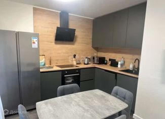 Продаю 2-ком. квартиру, 46.8 м2, поселок Бугры, Гаражный проезд, 27к2