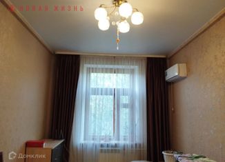 Продам 2-ком. квартиру, 60 м2, Самара, Каховская улица, 16, метро Безымянка