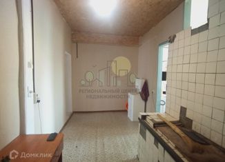 Продам 3-ком. квартиру, 42.5 м2, село Урик, улица Мира, 1А