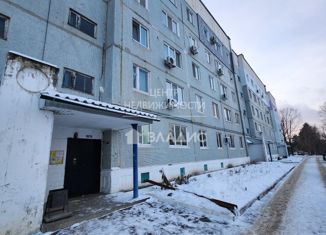 Продам 2-комнатную квартиру, 49.9 м2, Арсеньев, улица Балабина, 16