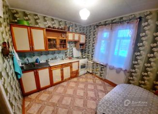 Продам 3-ком. квартиру, 68.9 м2, село Загарье, улица Гагарина, 16