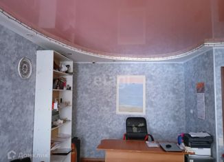 Продаю офис, 43.4 м2, Златоуст, проспект имени Ю.А. Гагарина, 2-я линия, 5