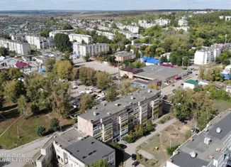 Продается однокомнатная квартира, 31.1 м2, поселок городского типа Мирный, Песочная улица, 4