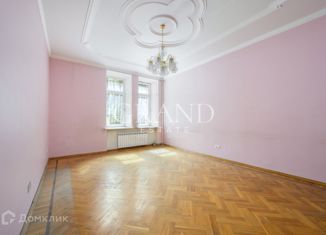 Продам 4-ком. квартиру, 110 м2, Москва, Кутузовский проспект, 30