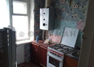 Продается трехкомнатная квартира, 41 м2, Вольск, улица Плеханова, 8Б