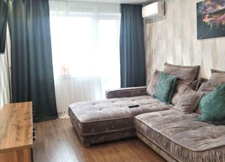 Продается 3-комнатная квартира, 96 м2, Краснодар, улица Цезаря Куникова, 24к3, ЖК Времена Года 3