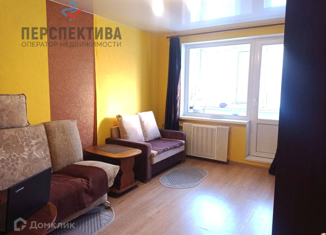 Продается двухкомнатная квартира, 47.7 м2, поселок Майский, улица 9-й Пятилетки, 7