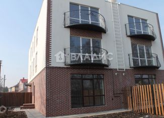 Продаю таунхаус, 168 м2, посёлок Дорожный, Кутузовская улица