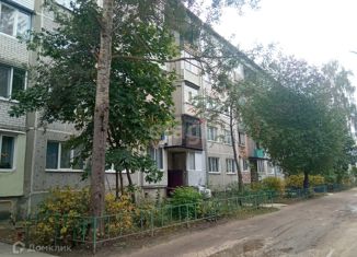 Продается 2-ком. квартира, 52.2 м2, Покров, улица Карла Либкнехта, 6