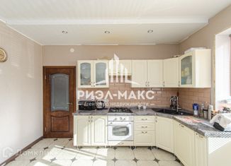 Дом на продажу, 180 м2, посёлок Кузьмино, улица Высоцкого