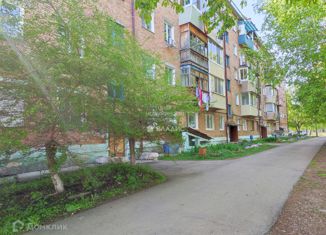 Продажа трехкомнатной квартиры, 52.4 м2, село Чугуевка, улица Комарова, 10