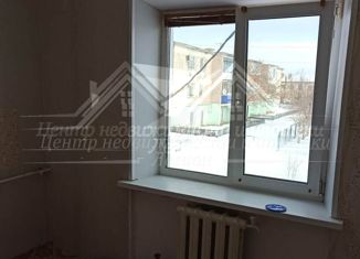 Продаю двухкомнатную квартиру, 41.4 м2, посёлок Бреды, квартал Черёмушки, 16