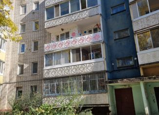 Продажа 4-ком. квартиры, 83.5 м2, Арсеньев, улица 25 лет Арсеньева, 5