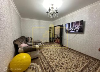 Продам 2-ком. квартиру, 64 м2, Астраханская область, Бульварная улица, 7к3