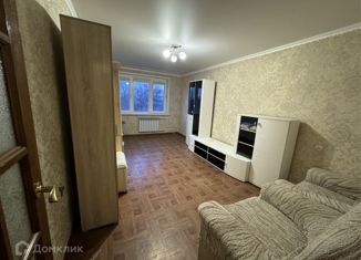Продаю 2-комнатную квартиру, 45 м2, Астрахань, 1-я Железнодорожная улица, 22