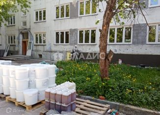 Продам квартиру студию, 17.8 м2, Москва, улица Короленко, 5А, улица Короленко