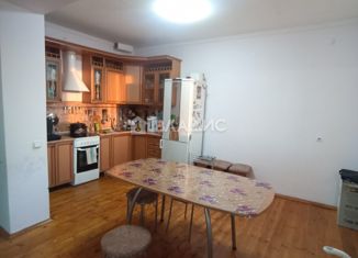 Продаю 3-комнатную квартиру, 97.5 м2, Улан-Удэ, улица Бабушкина, 180