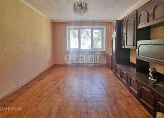 Продается трехкомнатная квартира, 62.4 м2, село Учебное, улица 1-й Микрорайон, 11