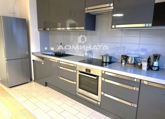 Двухкомнатная квартира на продажу, 71.2 м2, Санкт-Петербург, улица Типанова, 27/39, метро Московская