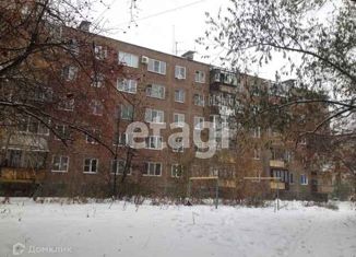 Продам 1-комнатную квартиру, 30 м2, Челябинск, Пионерская улица, 12, Курчатовский район