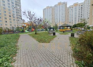 Продается 2-ком. квартира, 55 м2, Москва, район Кунцево, Ельнинская улица, 20к2