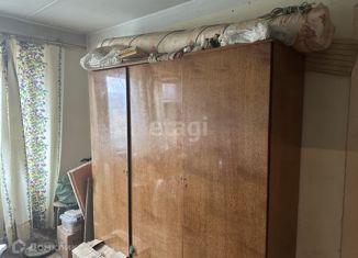 Продам 2-ком. квартиру, 43 м2, Озёрск, улица Космонавтов, 25