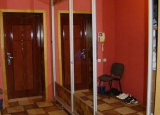 Продается 3-комнатная квартира, 136 м2, Волгодонск, улица Гагарина, 6Б