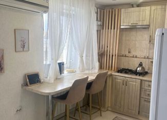 Продам 2-ком. квартиру, 44.6 м2, Ставрополь, улица Мира, 400, микрорайон №21