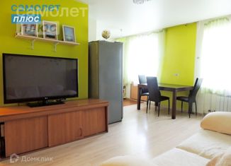 Продаю трехкомнатную квартиру, 56 м2, Владивосток, Океанский проспект, 123