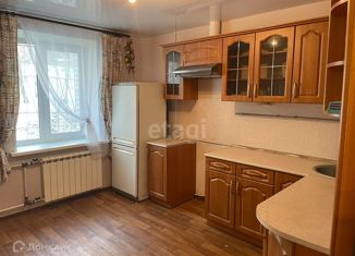 Продается двухкомнатная квартира, 34.9 м2, Владивосток, Русская улица, 73