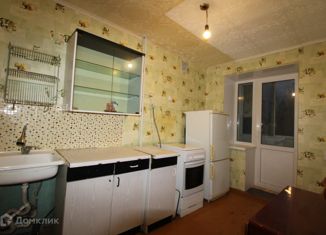 Продается 1-комнатная квартира, 28.1 м2, Туймазы, Микрорайон Молодёжный, 17