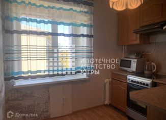 Продается 3-ком. квартира, 53.3 м2, Нижневартовск, Интернациональная улица, 12Б