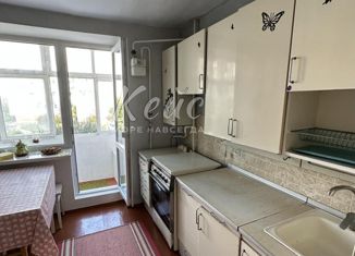 Продаю 3-комнатную квартиру, 70.1 м2, Крым, улица Дружбы, 42