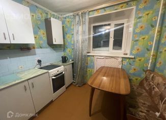 Сдается 2-ком. квартира, 47.6 м2, Ноябрьск, Привокзальная улица, 1