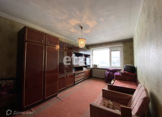 Продам двухкомнатную квартиру, 48.8 м2, Симферополь, улица Дмитрия Ульянова, 64, Центральный район