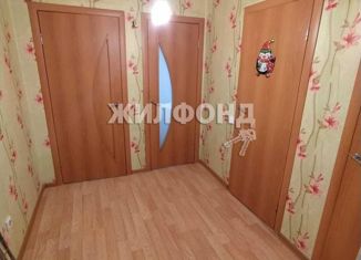 Продается 1-ком. квартира, 33 м2, село Икряное, Школьная улица, 40В