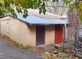 Продам 2-ком. квартиру, 37 м2, Ставрополь, Комсомольская улица, 82, микрорайон № 2