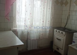 Продаю 2-комнатную квартиру, 37.2 м2, Нижний Новгород, улица Зенитчиков, 5, метро Парк Культуры