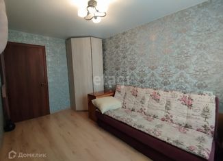 Продажа 4-комнатной квартиры, 63.1 м2, Владивосток, улица Связи, 22