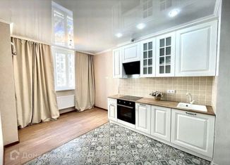 Продается 3-комнатная квартира, 52 м2, Краснодар, улица Евгении Жигуленко, 5к2, улица Евгении Жигуленко