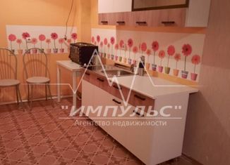 Продам 2-ком. квартиру, 43.7 м2, Саха (Якутия), улица Дзержинского, 53