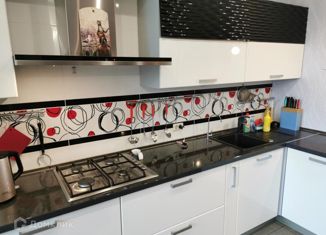 Аренда 2-ком. квартиры, 65 м2, Воронежская область, улица Антонова-Овсеенко, 1