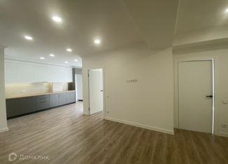 Продам 2-ком. квартиру, 61 м2, Краснодар, улица Автолюбителей, 1/7к3, ЖК Премьера