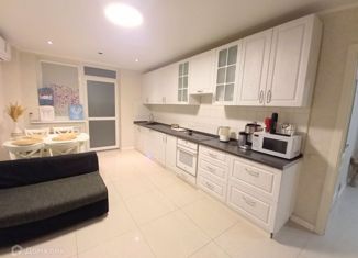 Продажа 2-комнатной квартиры, 60 м2, Краснодар, улица Западный Обход, 42к7, ЖК Спортивная деревня